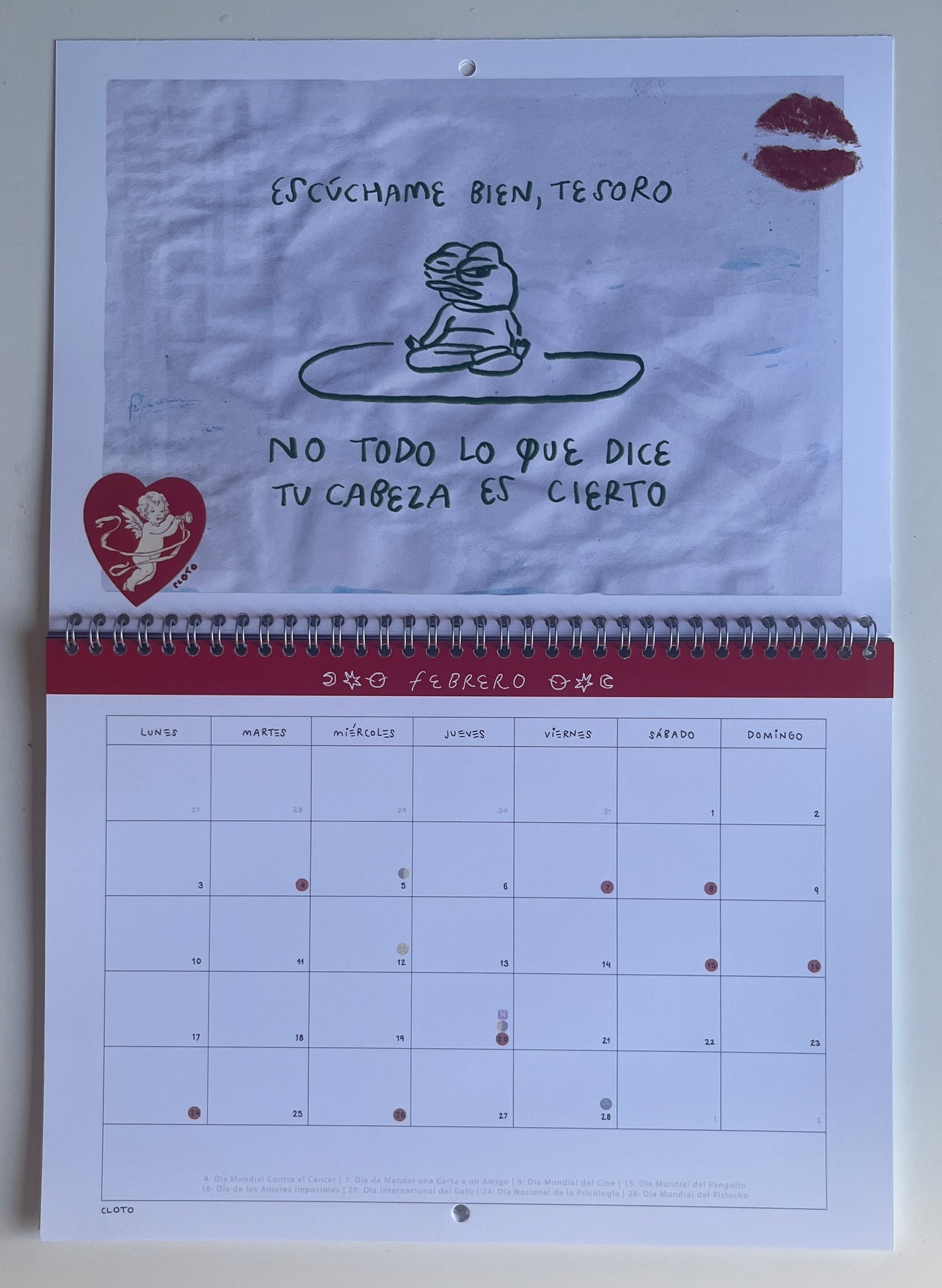 Calendario 2025 + regalito